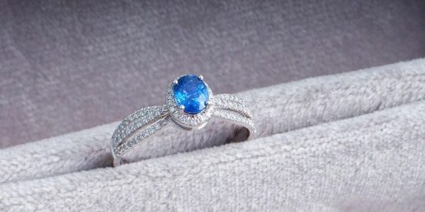 结婚戒指戴哪只手才是正确的,分别什么意义?3